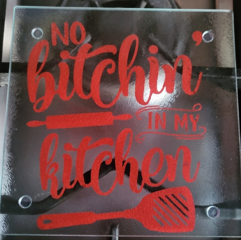 Glass cutting board